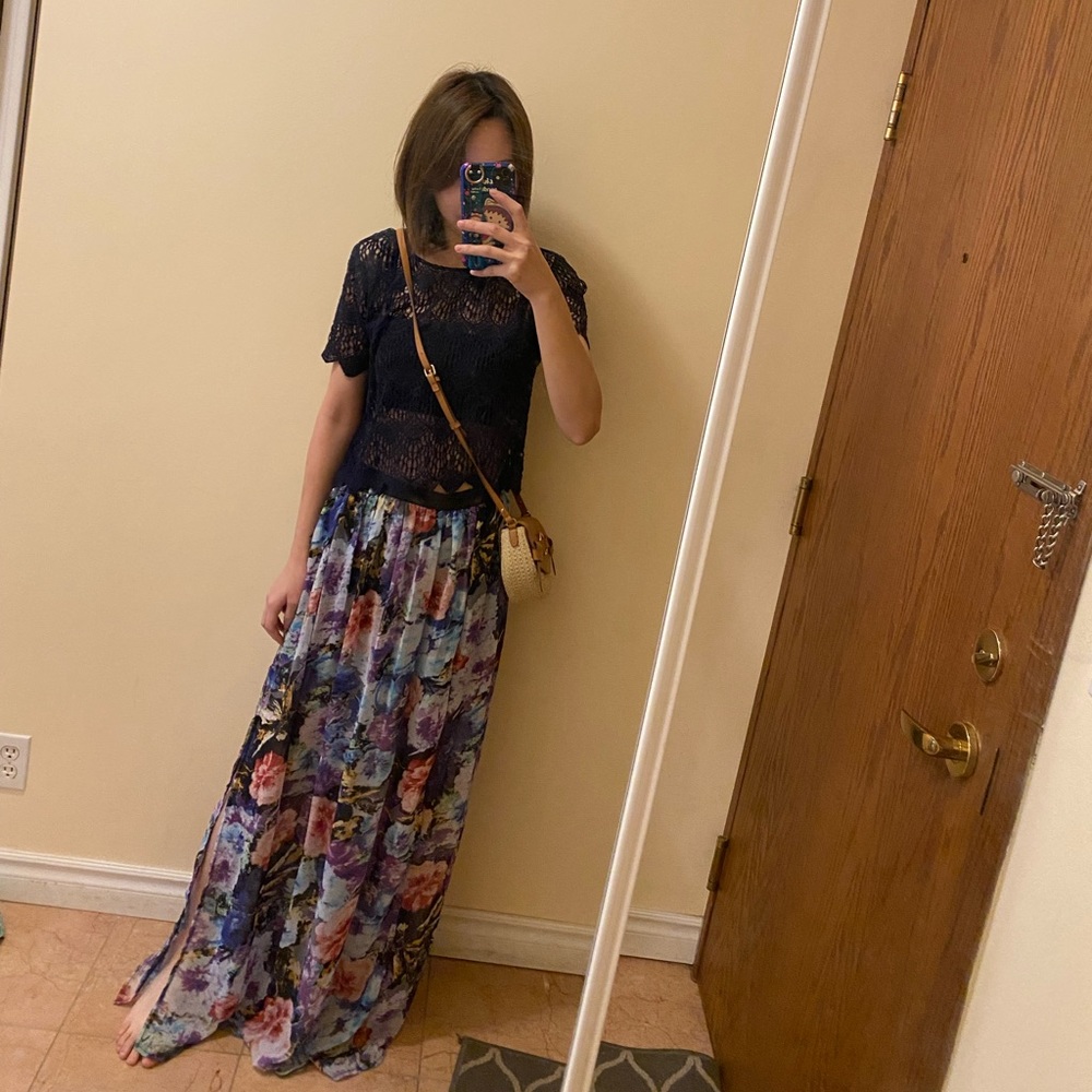 Very beautiful chiffon maxi skirt